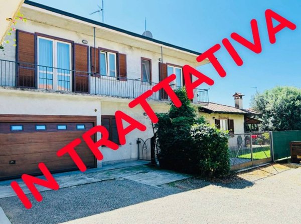 casa indipendente in vendita a Jerago con Orago