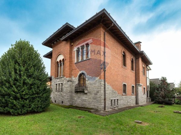 casa indipendente in vendita a Jerago con Orago