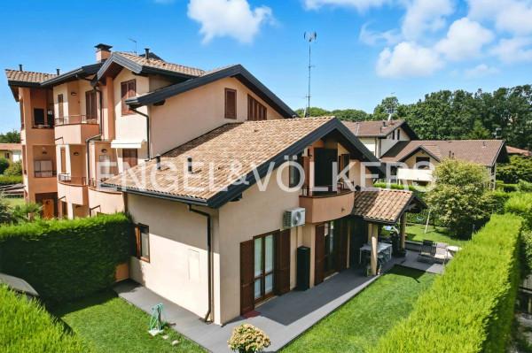 casa indipendente in vendita a Jerago con Orago