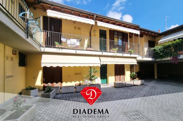 appartamento in vendita a Jerago con Orago