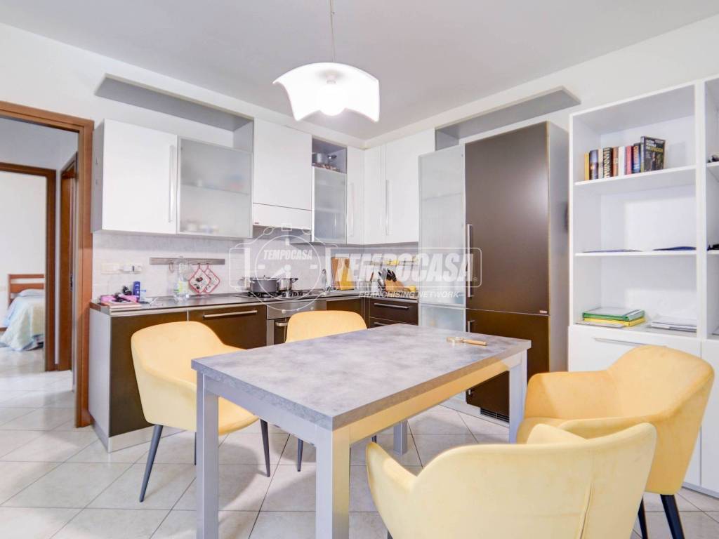 appartamento in vendita a Jerago con Orago