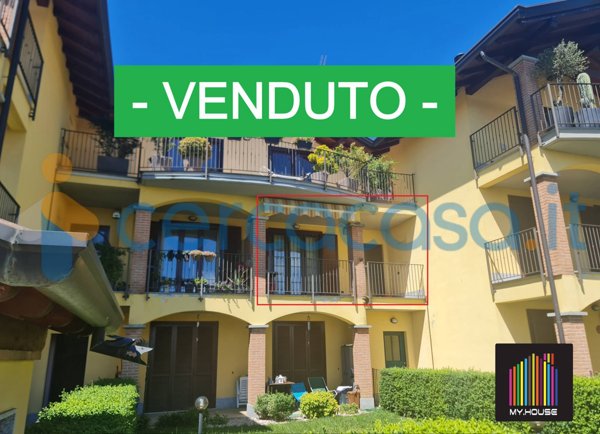 appartamento in vendita a Jerago con Orago