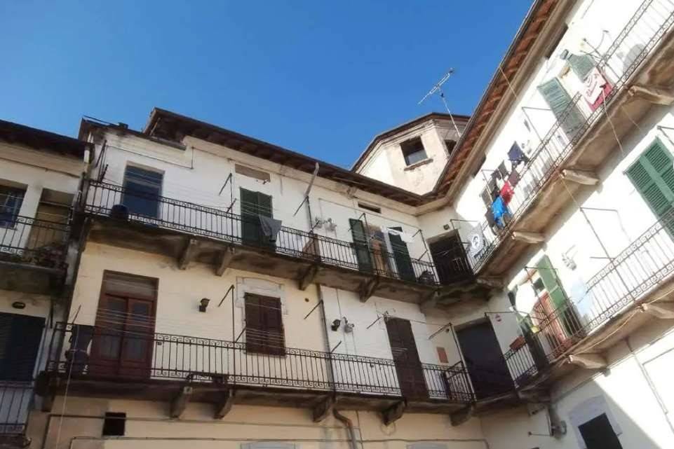 appartamento in vendita a Jerago con Orago