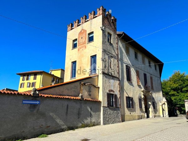 appartamento in vendita a Jerago con Orago