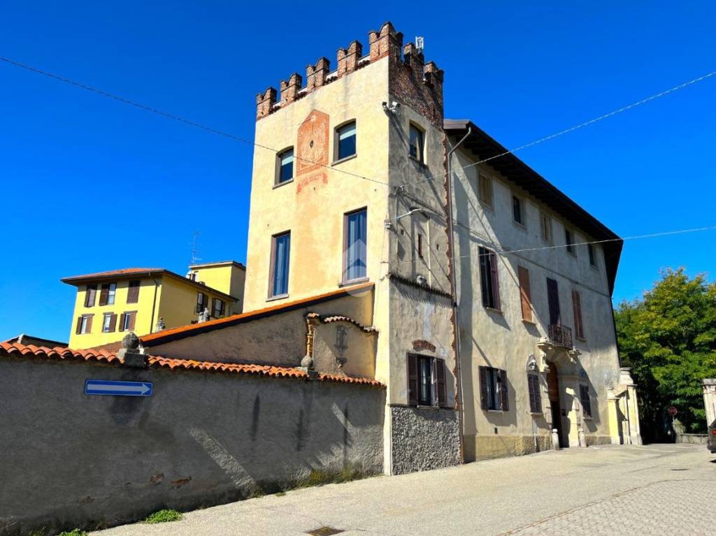 appartamento in vendita a Jerago con Orago