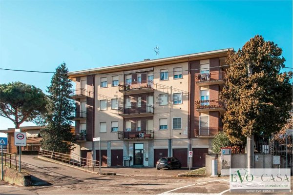 appartamento in vendita a Jerago con Orago