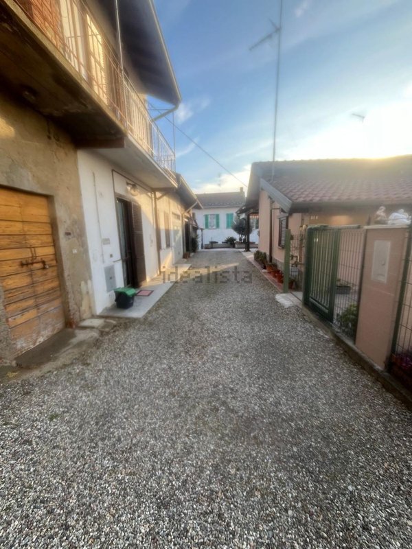 appartamento in vendita a Jerago con Orago