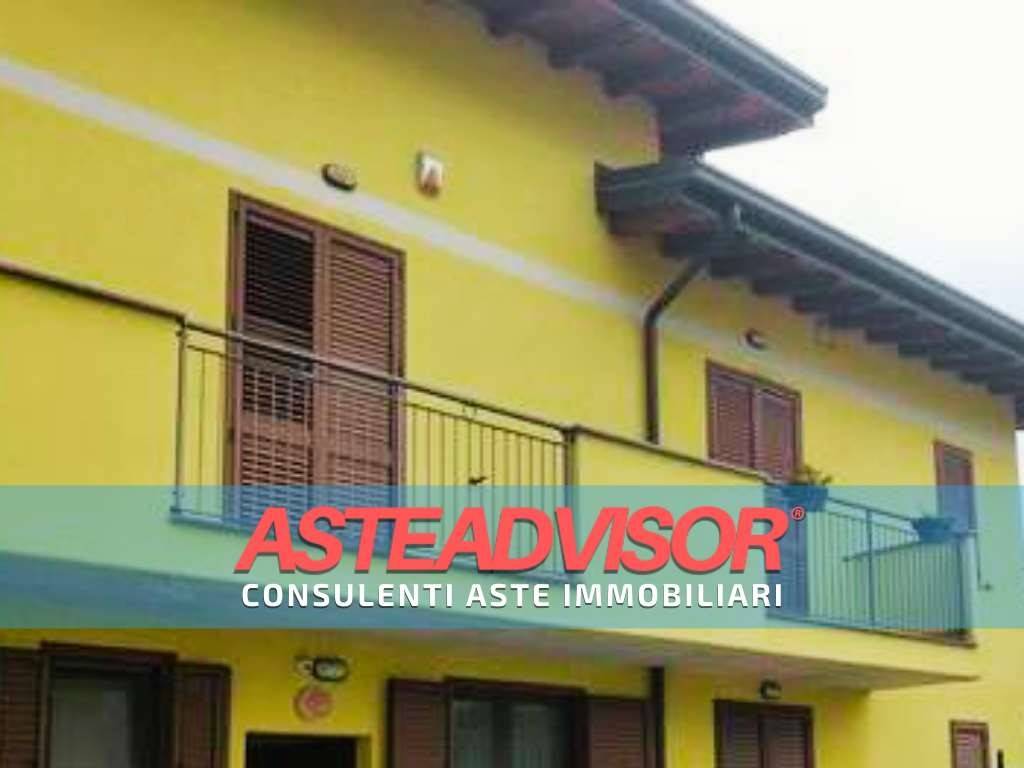 casa indipendente in vendita a Jerago con Orago