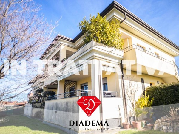 appartamento in vendita a Jerago con Orago