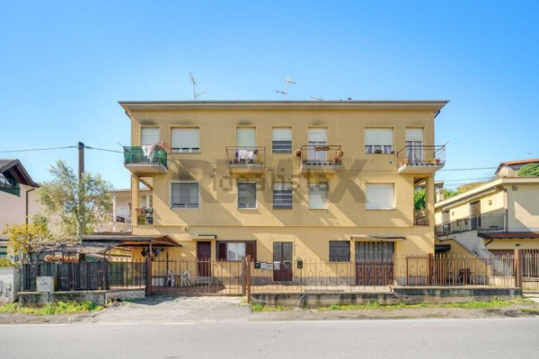 appartamento in vendita a Jerago con Orago