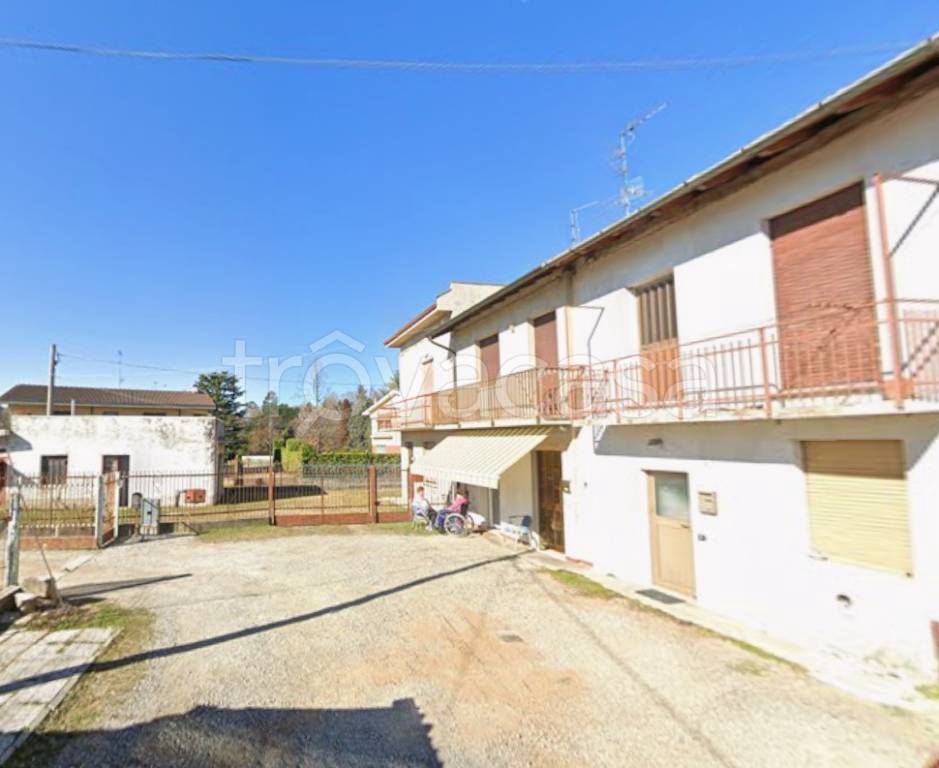 appartamento in vendita a Jerago con Orago