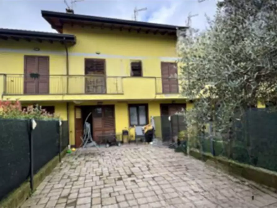 casa indipendente in vendita a Jerago con Orago