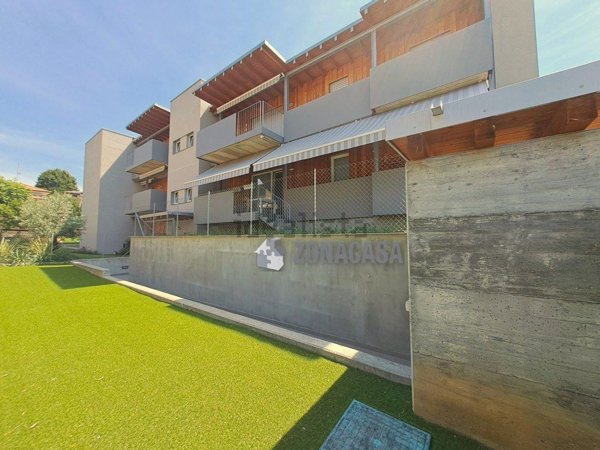 appartamento in vendita a Jerago con Orago
