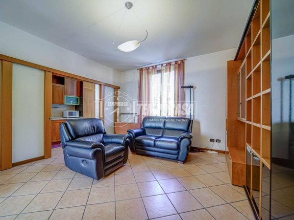 appartamento in vendita a Jerago con Orago
