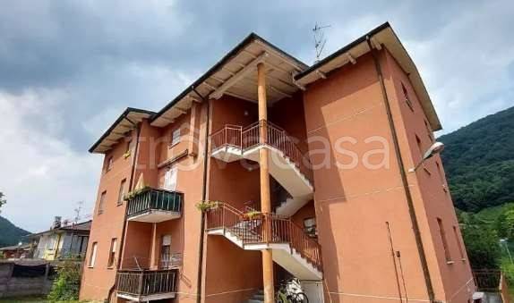 appartamento in vendita a Lavena Ponte Tresa