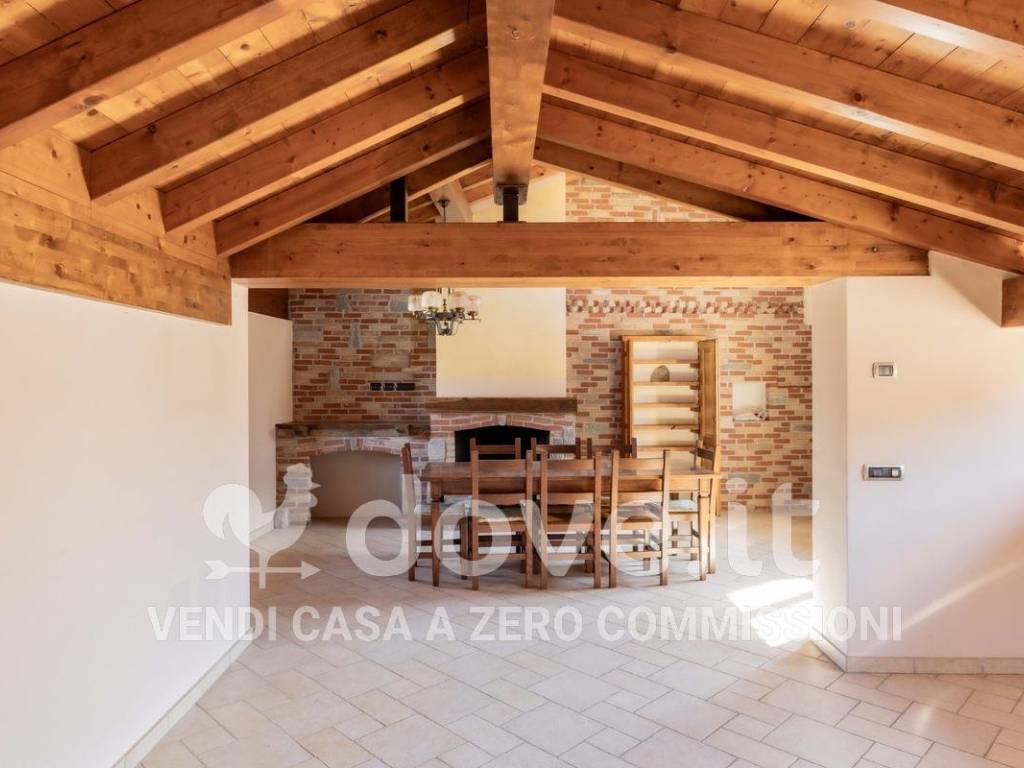 casa indipendente in vendita a Lavena Ponte Tresa in zona Lavena