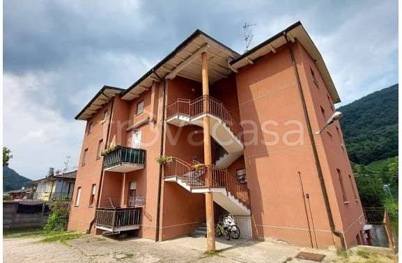 appartamento in vendita a Lavena Ponte Tresa