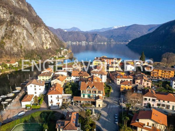 appartamento in vendita a Lavena Ponte Tresa