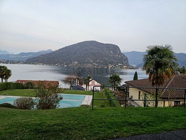 appartamento in vendita a Lavena Ponte Tresa