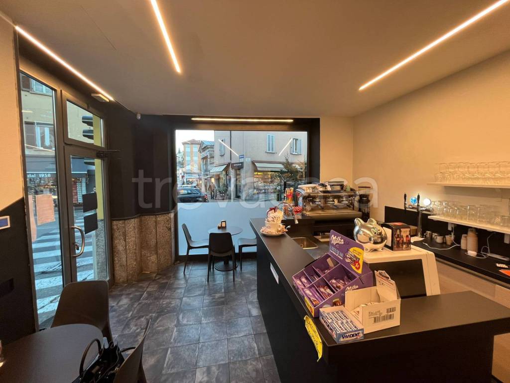 appartamento in vendita a Lavena Ponte Tresa