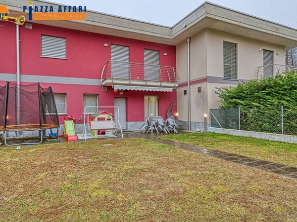 appartamento in vendita a Lavena Ponte Tresa