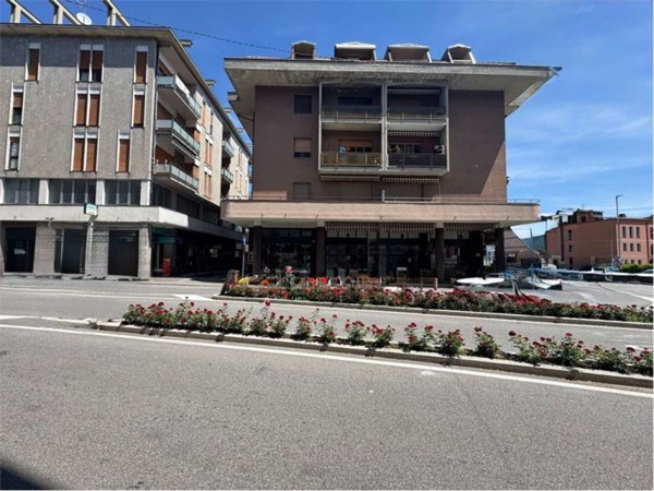 appartamento in vendita a Lavena Ponte Tresa