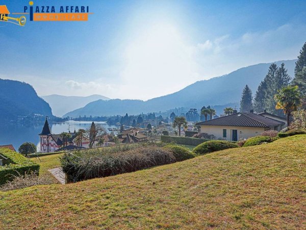 appartamento in vendita a Lavena Ponte Tresa