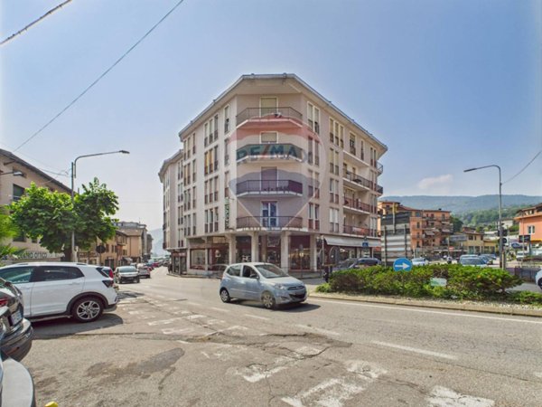 appartamento in vendita a Lavena Ponte Tresa
