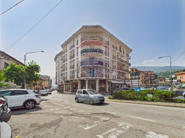 appartamento in vendita a Lavena Ponte Tresa
