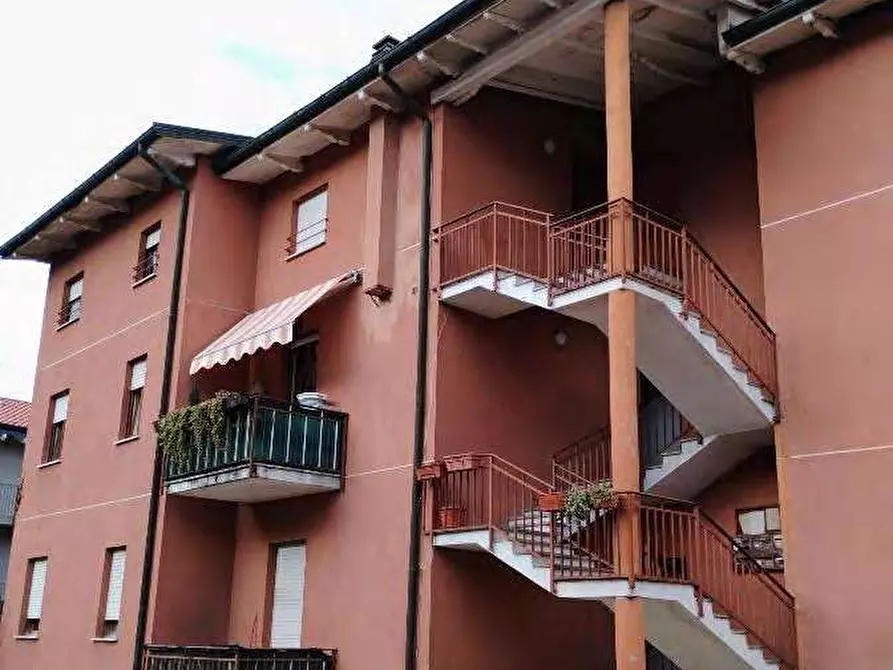 appartamento in vendita a Lavena Ponte Tresa
