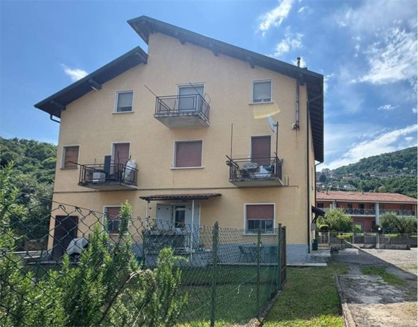 appartamento in vendita a Lavena Ponte Tresa