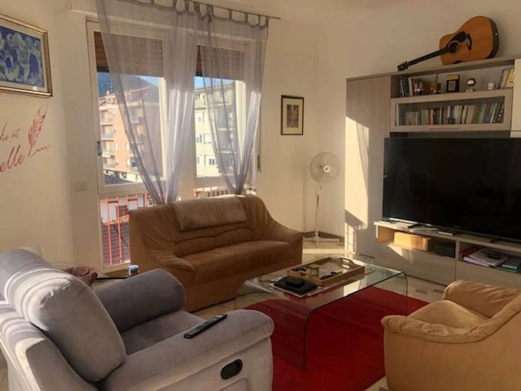 appartamento in vendita a Lavena Ponte Tresa