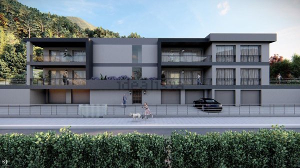 appartamento in vendita a Lavena Ponte Tresa