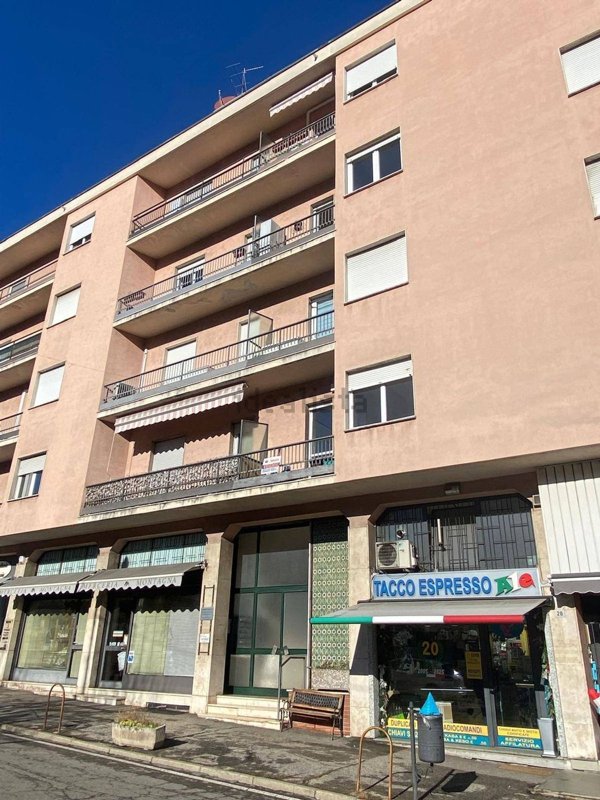 appartamento in vendita a Lavena Ponte Tresa