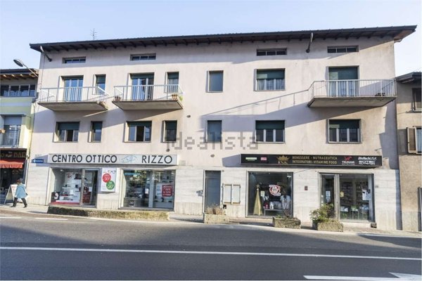 appartamento in vendita a Lavena Ponte Tresa