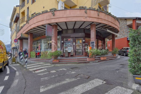 negozio in vendita a Lavena Ponte Tresa