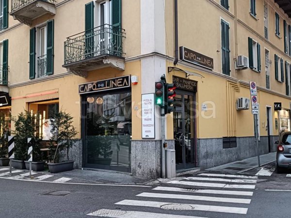 negozio in vendita a Lavena Ponte Tresa