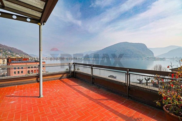 appartamento in vendita a Lavena Ponte Tresa in zona Ponte Tresa