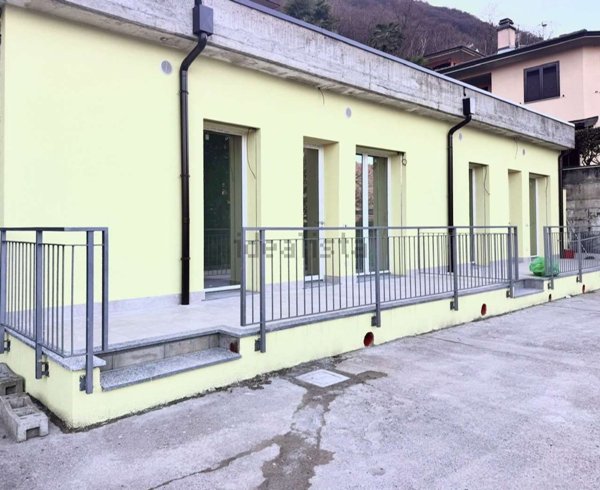 appartamento in vendita a Lavena Ponte Tresa