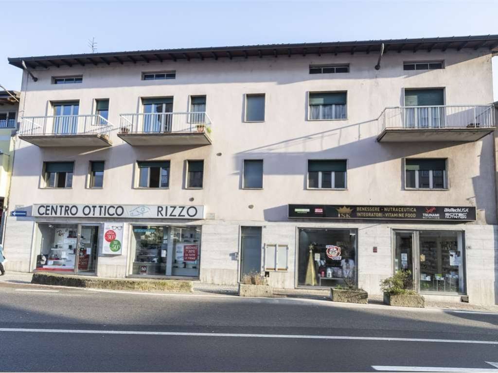 appartamento in vendita a Lavena Ponte Tresa