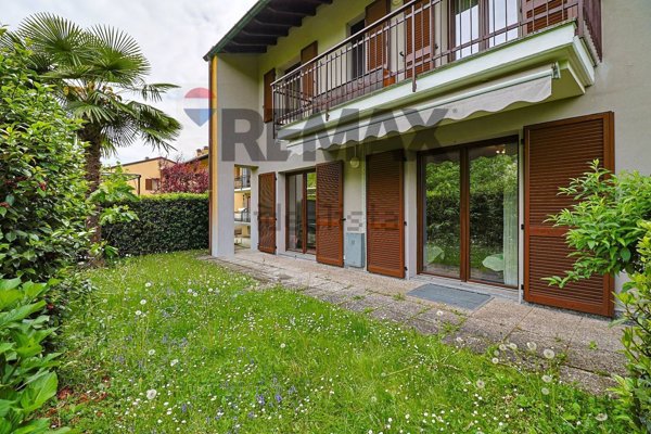 appartamento in vendita a Lavena Ponte Tresa in zona Ponte Tresa