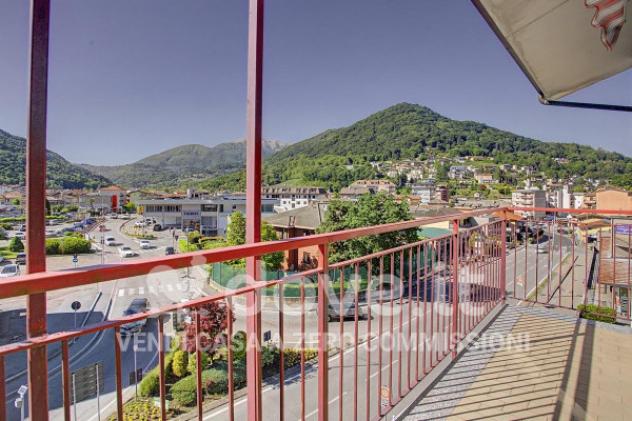 appartamento in vendita a Lavena Ponte Tresa