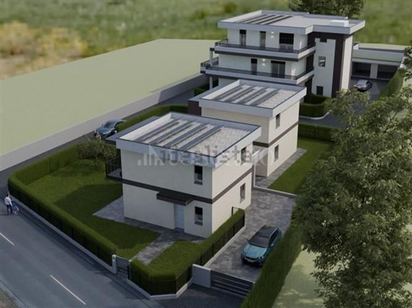 casa indipendente in vendita a Lavena Ponte Tresa