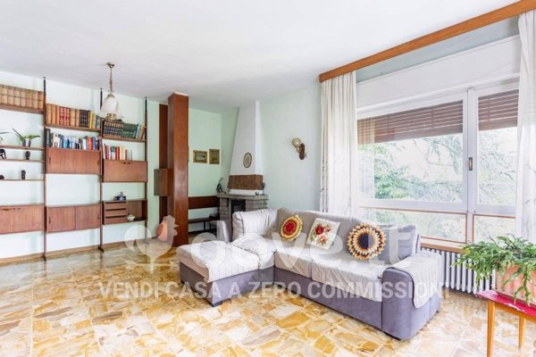 appartamento in vendita a Laveno-Mombello