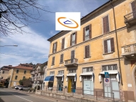 appartamento in vendita a Laveno-Mombello
