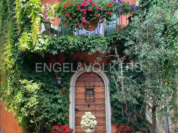 casa indipendente in vendita a Laveno-Mombello