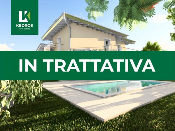 casa indipendente in vendita a Laveno-Mombello in zona Laveno