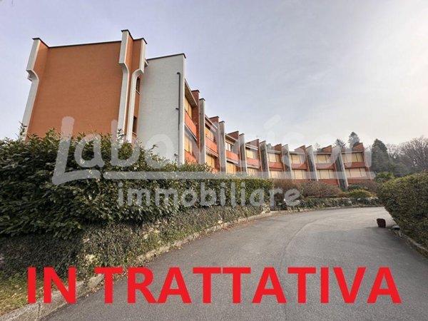 appartamento in vendita a Laveno-Mombello