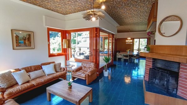 casa indipendente in vendita a Laveno-Mombello