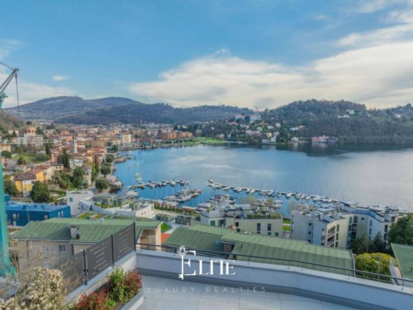 appartamento in vendita a Laveno-Mombello
